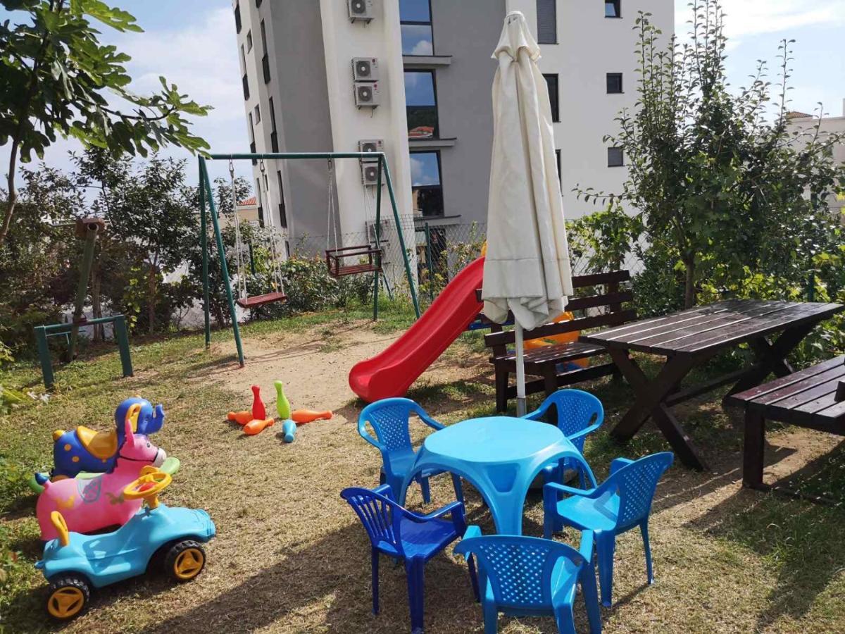 Apartmani Becici מראה חיצוני תמונה